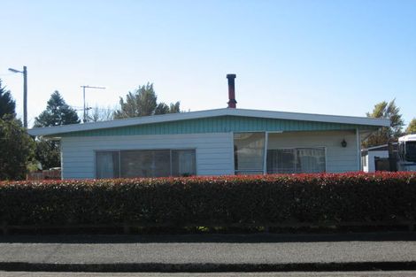 Photo of property in 106 Pembroke Street, Carterton, 5713