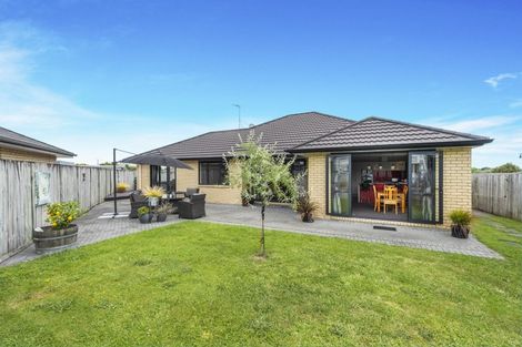 Photo of property in 19 Wiltshire Drive, Huntington, Hamilton, 3210