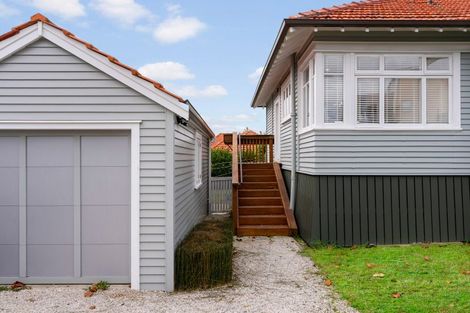 Photo of property in 1 Cochrane Road, Hobsonville, Auckland, 0616