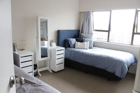 Photo of property in 1/53 Butley Drive, Farm Cove, Auckland, 2012