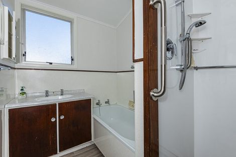 Photo of property in 6 Wanaka Street, Tikipunga, Whangarei, 0112