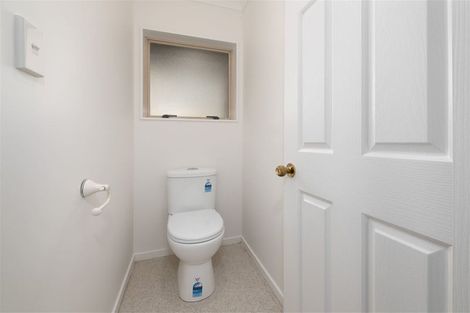 Photo of property in 21 Tudor Road, Henderson, Auckland, 0610