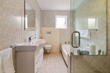 Photo of property in 12 Gwendoline Street, Glenholme, Rotorua, 3010