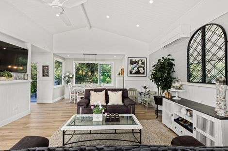 Photo of property in 55 Hauraki Road, Leigh, Warkworth, 0985