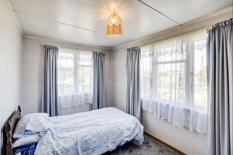 Photo of property in 18 Peterhead Avenue, Flaxmere, Hastings, 4120