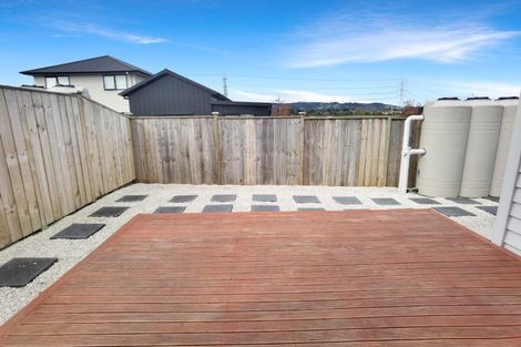 Photo of property in 17 Kahui Parade, Karaka, Papakura, 2113