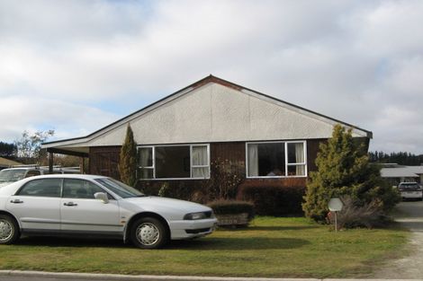 Photo of property in 4b Rata Street, Wanaka, 9305