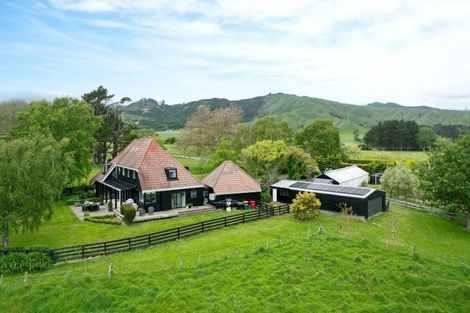Photo of property in 45 Ringawhati Road, Otaki, 5583