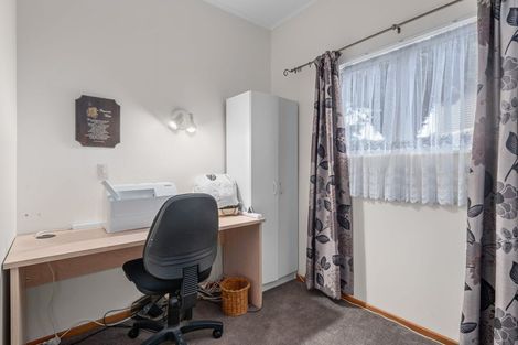 Photo of property in 7 Hawtrey Terrace, Johnsonville, Wellington, 6037