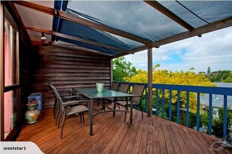 Photo of property in 31 Kenmure Avenue, Forrest Hill, Auckland, 0620