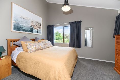 Photo of property in 2/72 Archers Road, Glenfield, Auckland, 0629
