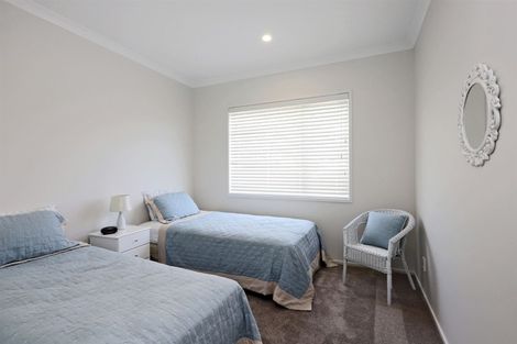 Photo of property in 49 Arataki Road, Havelock North, 4130