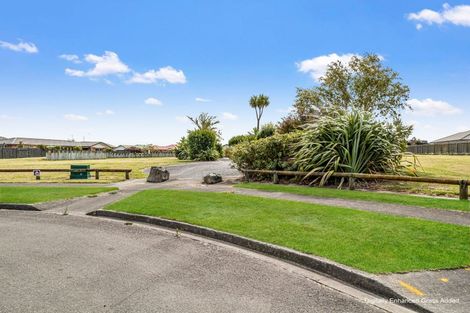 Photo of property in 1 Nevada Way, Kelvin Grove, Palmerston North, 4414