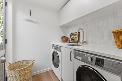 Photo of property in 59b Arran Road, Browns Bay, Auckland, 0630