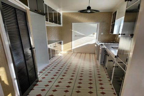 Photo of property in 10 Lucy Road, Bluff Hill, Napier, 4110