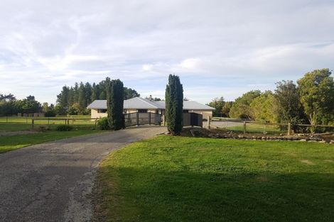 Photo of property in 33 Waterbridge Way, Rolleston, 7614