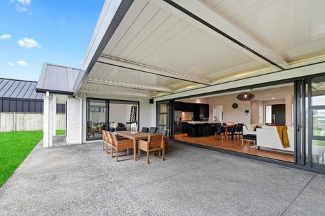 Photo of property in 35 Roy Hilton Drive, Flagstaff, Hamilton, 3210