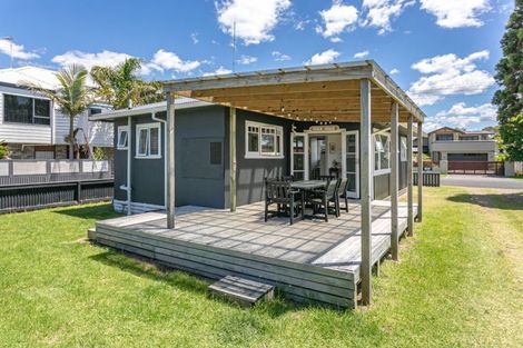 Photo of property in 420a Rangi Avenue, Whangamata, 3620