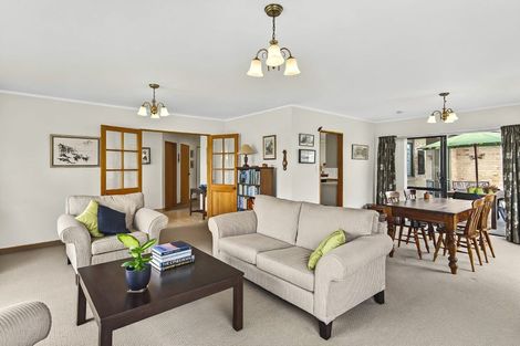 Photo of property in 44 Hadleigh Court, Paraparaumu, 5032