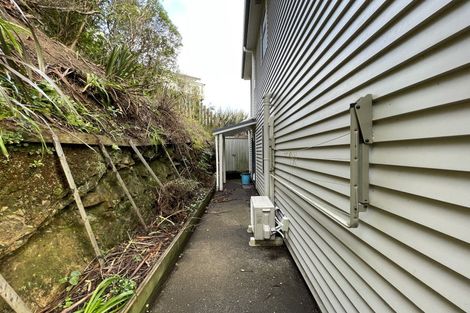 Photo of property in 96b Montgomery Avenue, Karori, Wellington, 6012