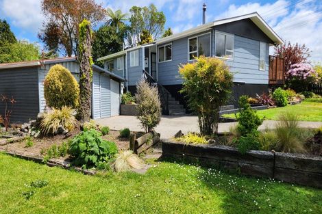 Photo of property in 22 Beaconsfield Road, Midhirst, Stratford, 4394