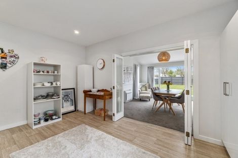 Photo of property in 158 Hills Road, Edgeware, Christchurch, 8013