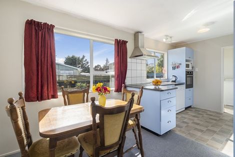 Photo of property in 9 Ferndale Place, Feilding, 4702