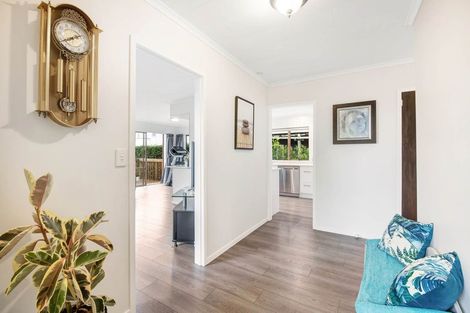 Photo of property in 39 Gledstane Road, Stanmore Bay, Whangaparaoa, 0932