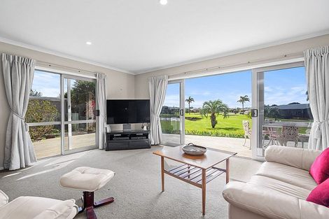 Photo of property in 5 Ara Kahika Lane, One Tree Point, 0118