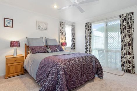 Photo of property in 48 Doncaster Drive, Papamoa Beach, Papamoa, 3118