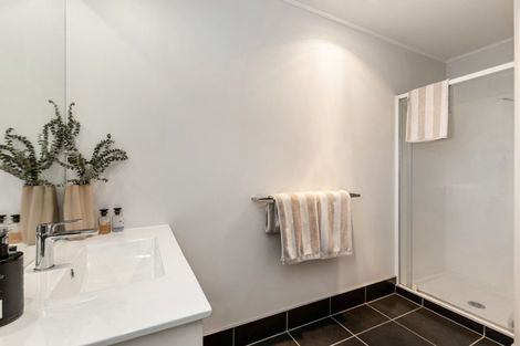 Photo of property in 341a Ostrich Farm Road, Pukekohe, 2679