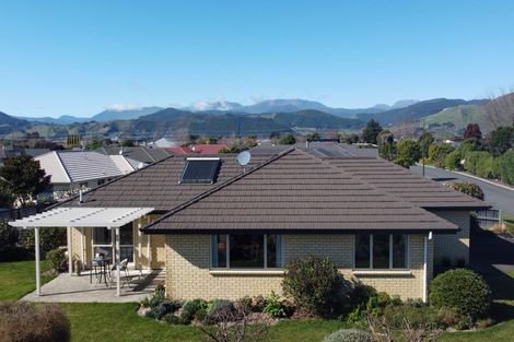 Photo of property in 14 Ernest Place, Brightwater, 7022