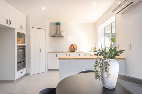 Photo of property in 45 Showgate Avenue, Sockburn, Christchurch, 8042