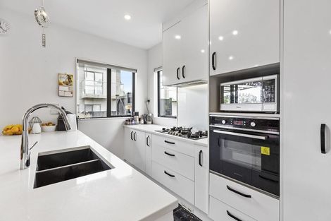 Photo of property in 6/79 Ranfurly Road, Alfriston, Auckland, 2105