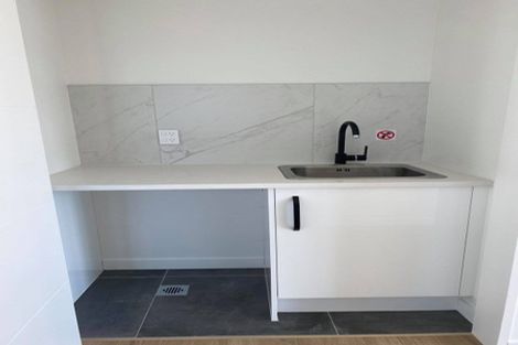 Photo of property in 2 Skua Road, Hobsonville, Auckland, 0616