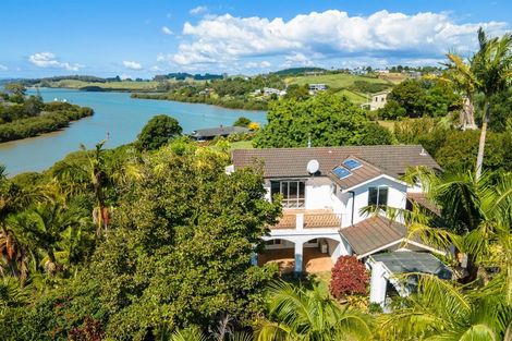 Photo of property in 72 Riverview Road, Kerikeri, 0230