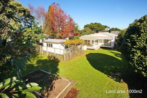 Photo of property in 30 Rothery Road, Hillpark, Auckland, 2102