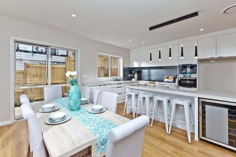 Photo of property in 5 Moko Lane, Greenhithe, Auckland, 0632