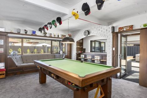 Photo of property in 215 Bay View Road, Saint Clair, Dunedin, 9012