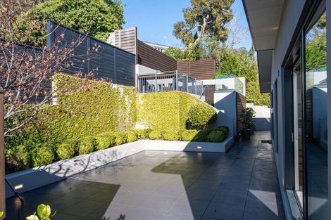 Photo of property in 19 Gwynfa Avenue, Cashmere, Christchurch, 8022