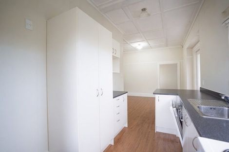 Photo of property in 92 Roy Street, Palmerston North, 4410