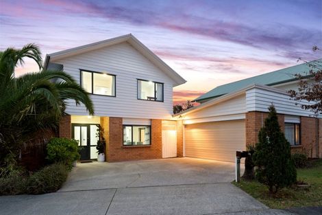 Photo of property in 13 Pyramid Place, Glen Eden, Auckland, 0602