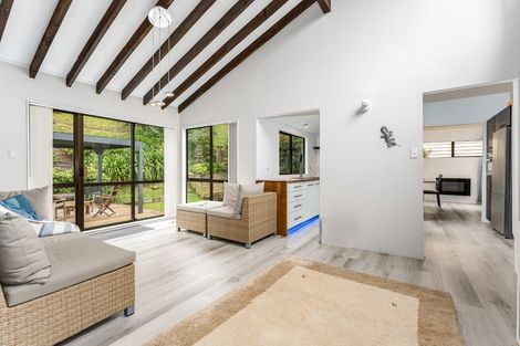 Photo of property in 28 Peterhouse Street, Tawa, Wellington, 5028