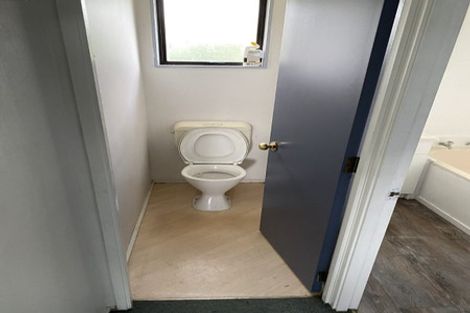 Photo of property in 49a Crawshaw Drive, Nawton, Hamilton, 3200