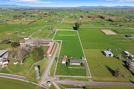 Photo of property in 52 Racecourse Road, Te Aroha, 3393