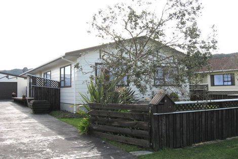 Photo of property in 14 Weymouth Grove, Wainuiomata, Lower Hutt, 5014