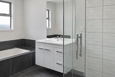 Photo of property in 7 Manganui Place, Te Awa, Napier, 4110