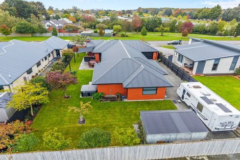 Photo of property in 5 Whiteoak Grove, Tinwald, Ashburton, 7700