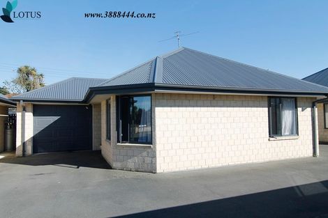Photo of property in 26b Sawyers Arms Road, Northcote, Christchurch, 8052