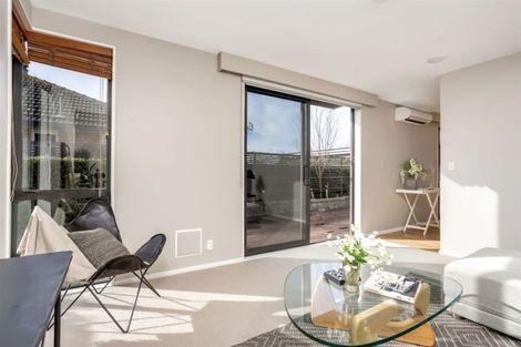 Photo of property in 6a Sawyers Arms Road, Northcote, Christchurch, 8052